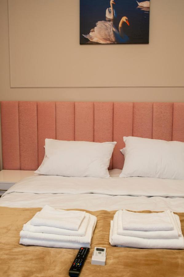 Hotel Embrace à Trouskavets Extérieur photo